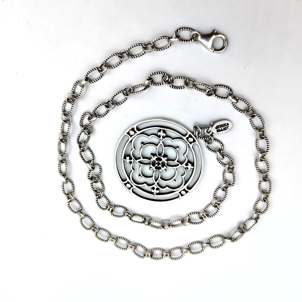 Jessica Elliot Sterling Silver 925 Ornate Round Pendant Textured Link Necklace